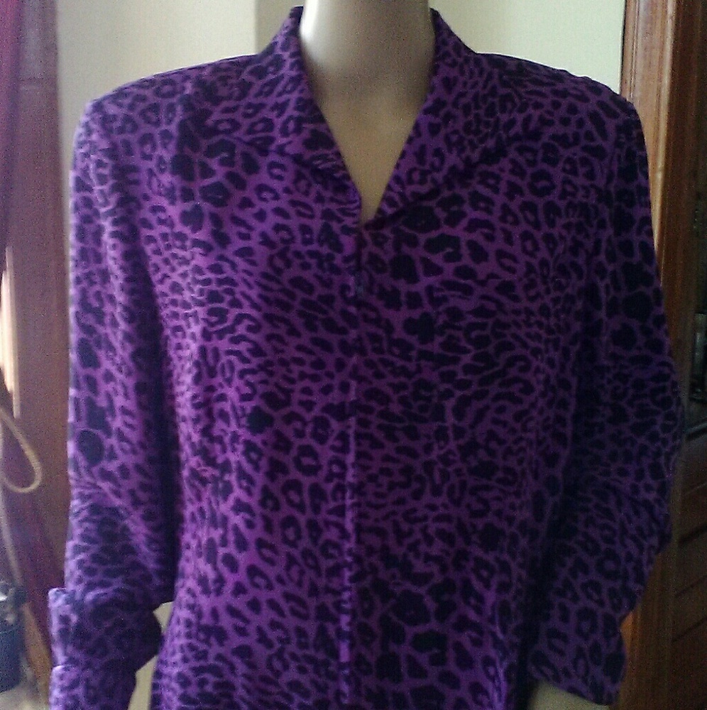 Dana Buchman Silk Animal Print Top
